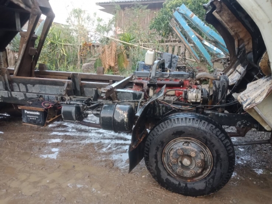 ขาย 6 ล้อดั้ม HINO KM 777 165 แรง