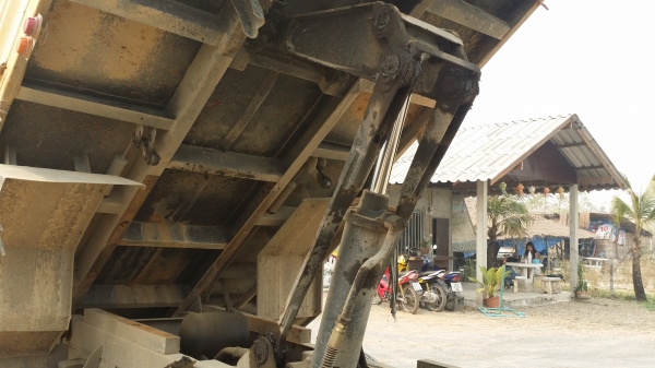 ขายด่วน รถดรั้มหกล้อHINO MEGA FC4JEP 150แรง