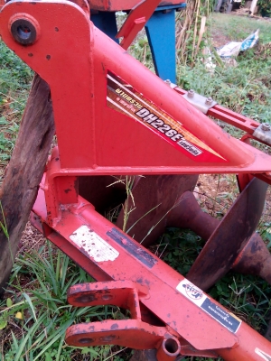 ขายผานพรวนตราช้าง226สภาพดีครับใบเต็มหนาสวยๆครับ