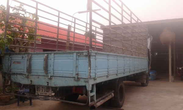 หกล้อ อีชูซุ FRR175แรง ช่วงยาว 6.50 ม สภาพพร้อมใช้งาน ทะเบียนพร้อมโอน