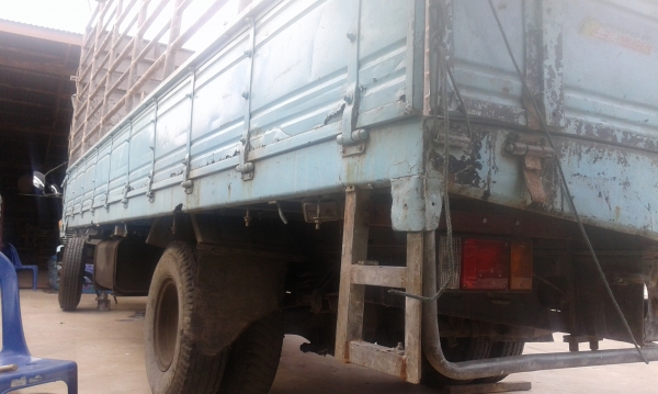 หกล้อ อีชูซุ FRR175แรง ช่วงยาว 6.50 ม สภาพพร้อมใช้งาน ทะเบียนพร้อมโอน