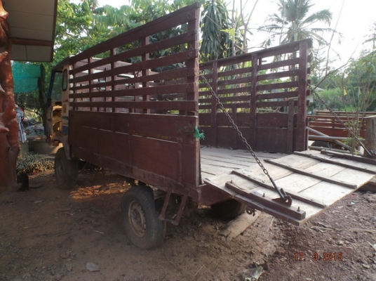 ขายด่วนรถอีแต๋น