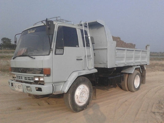 ขาย6ล้อดำ195นางฟ้าแท้รถสวยครัชชีสวยมากรถพร้อมวิ่งงาน ขาย6ล้อดำ195นางฟ้าแท้รถสวยครัชชีสวยมากรถพร้อมวิ่งงาน