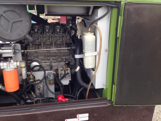 ขายเครื่องปั๊มลมDenyo180ac เครื่องIsuzu 4LE2สภาพ90\% ขายเครื่องปั๊มลมDenyo180ac เครื่องIsuzu 4LE2สภาพ90\%