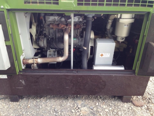 ขายเครื่องปั๊มลมDenyo180ac เครื่องIsuzu 4LE2สภาพ90\% ขายเครื่องปั๊มลมDenyo180ac เครื่องIsuzu 4LE2สภาพ90\%