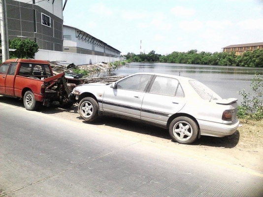 ขายแยกอะไหล่ HYUNDAI ELANTRA ขายแยกอะไหล่ HYUNDAI ELANTRA