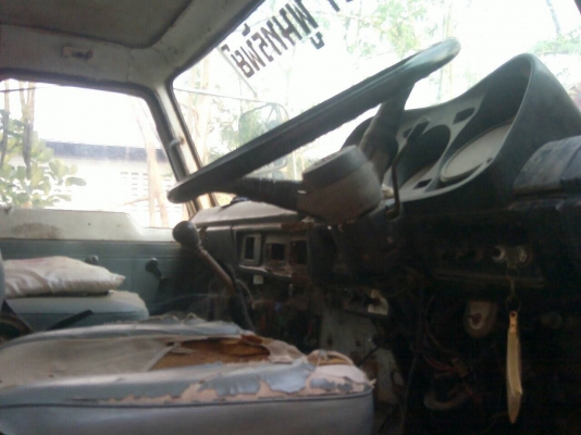 ขาย NISSON 10ล้อ2เพลา  หางปลา