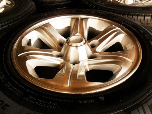 แม็กกระบะขอบ15_6รู139ญี่ปุ่นแท้(ยาชิโยดะ)พร้อมยาง มิชลิน205-70-R15(4ล้อ 5,900บ.) แม็กกระบะขอบ15_6รู139ญี่ปุ่นแท้(ยาชิโยดะ)พร้อมยาง มิชลิน205-70-R15(4ล้อ 5,900บ.)