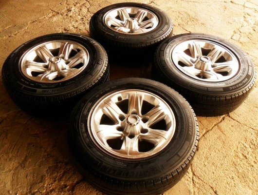 แม็กกระบะขอบ15_6รู139ญี่ปุ่นแท้(ยาชิโยดะ)พร้อมยาง มิชลิน205-70-R15(4ล้อ 5,900บ.) แม็กกระบะขอบ15_6รู139ญี่ปุ่นแท้(ยาชิโยดะ)พร้อมยาง มิชลิน205-70-R15(4ล้อ 5,900บ.)