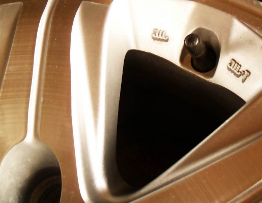 แม็กกระบะขอบ15_6รู139ญี่ปุ่นแท้(ยาชิโยดะ)พร้อมยาง มิชลิน205-70-R15(4ล้อ 5,900บ.) แม็กกระบะขอบ15_6รู139ญี่ปุ่นแท้(ยาชิโยดะ)พร้อมยาง มิชลิน205-70-R15(4ล้อ 5,900บ.)