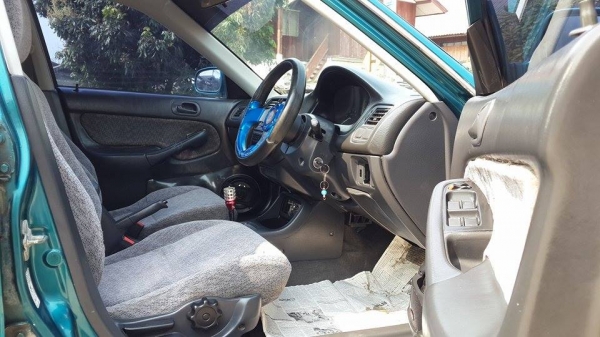 ขาย Honda civic ตาโต สีเขียวสวย ชุดแต่งรอบคัน ราคา 95,000 บาท ++++++++