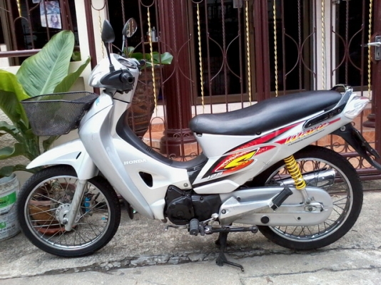 ขายWave125s ปี46 สตาร์ทมือ เครื่องเดิมๆสภาพสวย