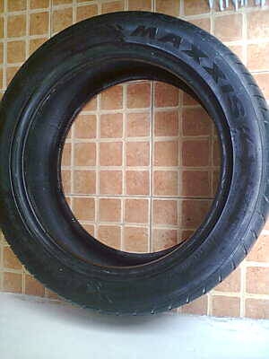 ยาง MAXXIS 215 50 17 ปี12
