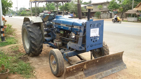 ขาย FORD ู6600 T5 ครับ