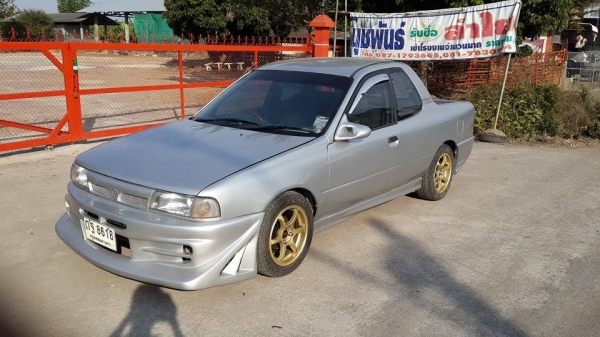 ขาย Nissan nv queen-cab ปี 47 ชุดแต่งรอบคัน ติดแก็ส lpg ราคา 108,000 บาท