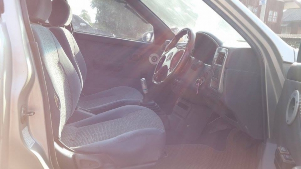 ขาย Nissan nv queen-cab ปี 47 ชุดแต่งรอบคัน ติดแก็ส lpg ราคา 108,000 บาท