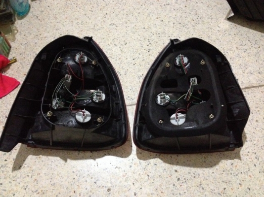 ไฟท้าย CIVIC EK9 ของเก่าญี่ปุ่นสภาพดีคู่ละ