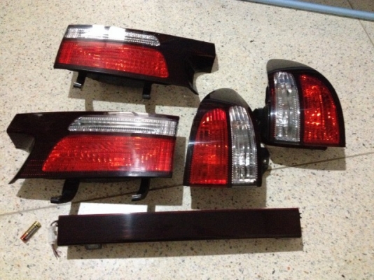 ไฟท้าย ESTIMA ปี01 05 ครบชุดของเก่าญี่ปุ่นสภาพสวย