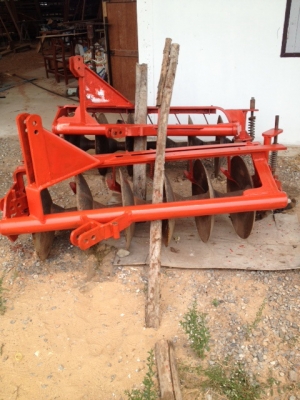 (ขายหมดแล้ว)ผานพรวน ตราช้าง6/22.ใส่ 36-47 แรง ผานLCS