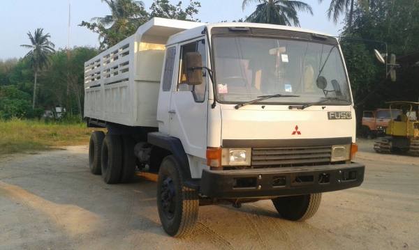 ขายรถสิบล้อ MITSUBISHI FUSO FN 225K เจ้าของขายเองครับ