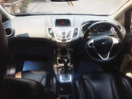 ขายครับ วิ่งน้อย ไม่มีชน เดิมทั้งคัน ไม่แพง..!!!