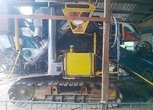 ขายด่วน รถเกี่ยวข้าวเกษตรพัฒนา รุ่น จ้าวช้างไวไฟ ปี 50 เครื่องยนต์ 220 HP 6D17 เครื่องแน่นแรงดีสุดๆครับพร้อมทำงานได้เลย อุ้ม 2.5 ตัน ปั๊มอินตั้นเบอร์ 23 มอเตอร์ 23 ช่วงล่าง 12 โรงงานครับ ราคาต่อรองได้ครับ