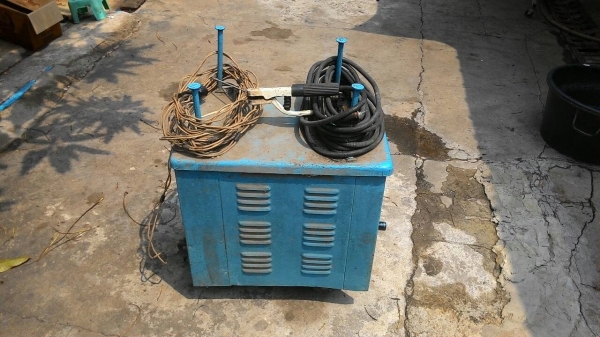 ตู้เชื่อมไฟฟ้า makita 300 A coil ทองแดงแท้