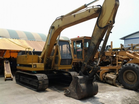 ขาย แม็คโคร CAT E120 สภาพเก่านอก รถสวยพร้อมใช้งาน เครื่องปั้มดีเยี่ยม พร้อมไปลุยงานครับ