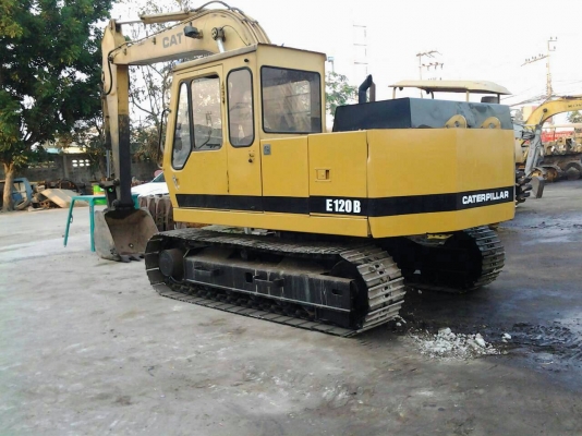 ขาย แม็คโคร CAT E120 สภาพเก่านอก รถสวยพร้อมใช้งาน เครื่องปั้มดีเยี่ยม พร้อมไปลุยงานครับ