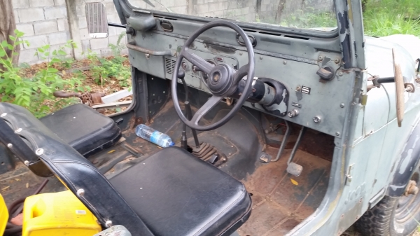 ขาย JEEP CJ7 เดิมๆ ขาย JEEP CJ7 เดิมๆ