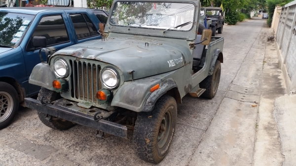 ขาย JEEP CJ7 เดิมๆ ขาย JEEP CJ7 เดิมๆ