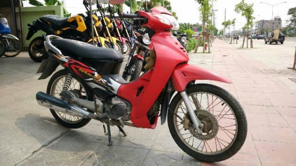 ถูกๆ เวฟ125r ubox เครื่องดี 13000