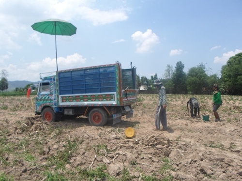 ขายแล้วครับไปส่ง จ.อุดรธานี ขอบคุณ truck2hand ช่องทางขายรถครับ