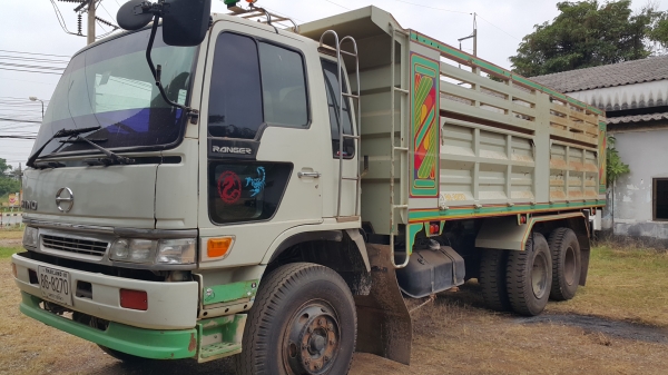 ขายรถ 10 ล้อ 2 เพลา กระบะเหล็กดั้ม อู่.เสรีชัย HINO FM3MNLD ปี.39 ไฟฟ้า มีระบบลาก รถสวย ราคา.1200000 สนใจรีบจองด่วน