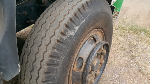 ขายรถ 10 ล้อ 2 เพลา กระบะเหล็กดั้ม อู่.เสรีชัย HINO FM3MNLD ปี.39 ไฟฟ้า มีระบบลาก รถสวย ราคา.1200000 สนใจรีบจองด่วน