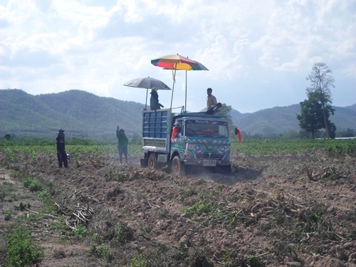 ขายแล้วครับไปส่ง จ.อุดรธานี ขอบคุณ truck2hand ช่องทางขายรถครับ