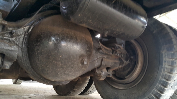 ขายรถ 10 ล้อ 2 เพลา กระบะเนียมดั้ม ISUZU นางฟ้า 240 ปี.39 รถสวย ราคา.1200000 สนใจรีบจองนะ