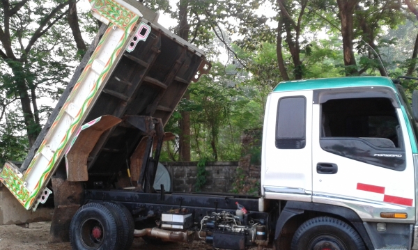 ขาย IZUSU Deca 190hp 6HL1 สภาพสวยมากๆ ดั้มพ์นอกแท้ทั้งคัน อินวอยซ์ ขาย IZUSU Deca 190hp 6HL1 สภาพสวยมากๆ ดั้มพ์นอกแท้ทั้งคัน อินวอยซ์