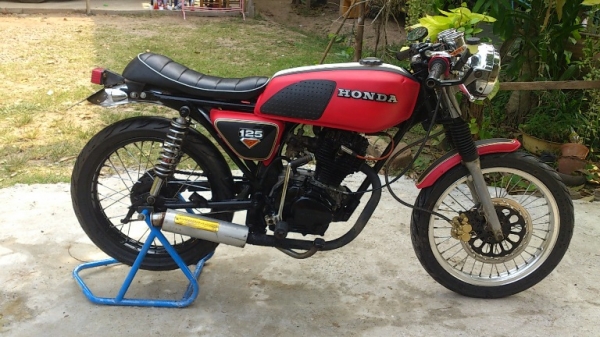 ขาย HONDA GL125 Cafe สภาพเอี่ยมๆสวยๆ ขาย HONDA GL125 Cafe สภาพเอี่ยมๆสวยๆ