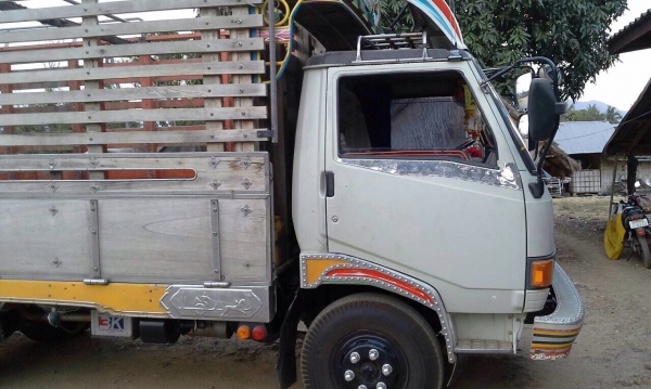 ขายkm777ช่วงล่างfcยางใหม่ สวยและเดิมมาก ภายในสวยหัวไม่ผุ