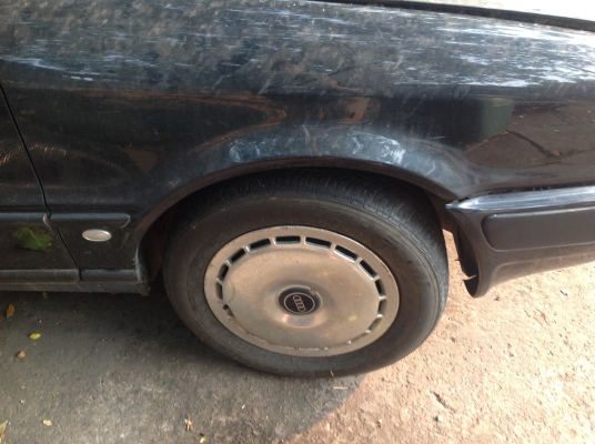 Audi a80 auto แยกอะไหล่ทั่งคันคัฟ