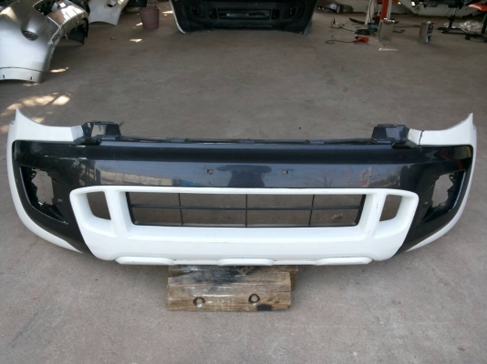 กันชนหน้า New Ford Ranger ของแท้มือสอง