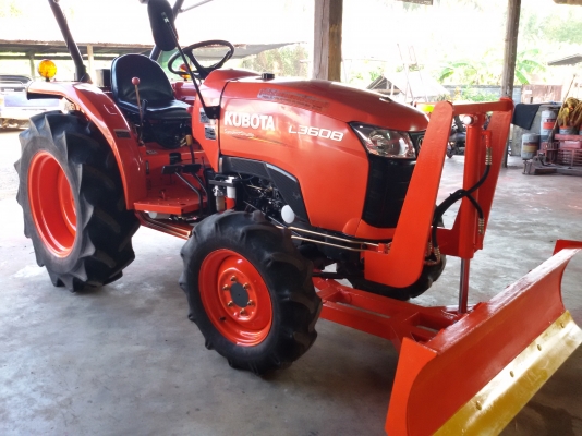 ปัญญาแทรคเตอร์..จัดมาให้ครับ ด่วน!!!คูโบต้า L3608 ใบมีดคานล่าง  จัดส่ง อ.ศรีสัชนาลัย จ.สุโขทัย