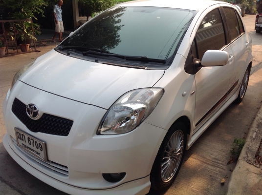 ขาย toyota yaris ตัว TRD สวยจัด ขายถูก
