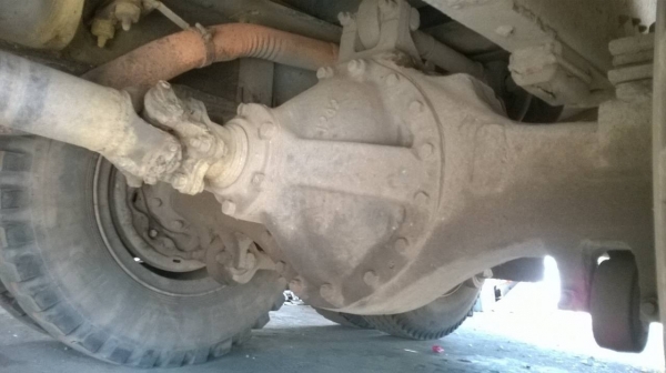 ขายรถล่อง 10 ล้อ เพลาเดียว FL177LA กระบะเหล็ก เครื่อง EH700 168 แรงม้า เบรคทิฟฟี่ พวงมาลัยพาวเวอร์ ทะเบียนเต็มพร้อมโอน ราคาต่อรองได้ครับ