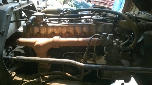 ขายรถล่อง 10 ล้อ เพลาเดียว FL177LA กระบะเหล็ก เครื่อง EH700 168 แรงม้า เบรคทิฟฟี่ พวงมาลัยพาวเวอร์ ทะเบียนเต็มพร้อมโอน ราคาต่อรองได้ครับ