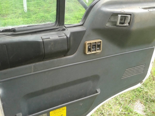 ขาย 6 ล้อ ช่วงยาว 6.20 เมตร HINO FD3H จดทะเบียนปี 48 เครื่อง HO7D 195 แรงม้า คัสซีสวยตลอดเส้น เบรคทิฟฟี่ กระจกไฟฟ้า พาวเวอร์ แอร์เย็น ทะเบียนพร้อมโอนครับ ขาย 6 ล้อ ช่วงยาว 6.20 เมตร HINO FD3H จดทะเบียนปี 48 เครื่อง HO7D 195 แรงม้า คัสซีสวยตลอดเส้น เบรคทิฟฟี่ กระจกไฟฟ้า พาวเวอร์ แอร์เย็น ทะเบียนพร้อมโอนครับ