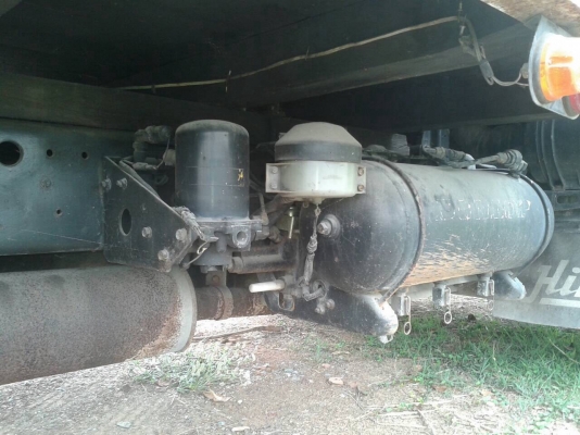 ขาย 6 ล้อ ช่วงยาว 6.20 เมตร HINO FD3H จดทะเบียนปี 48 เครื่อง HO7D 195 แรงม้า คัสซีสวยตลอดเส้น เบรคทิฟฟี่ กระจกไฟฟ้า พาวเวอร์ แอร์เย็น ทะเบียนพร้อมโอนครับ ขาย 6 ล้อ ช่วงยาว 6.20 เมตร HINO FD3H จดทะเบียนปี 48 เครื่อง HO7D 195 แรงม้า คัสซีสวยตลอดเส้น เบรคทิฟฟี่ กระจกไฟฟ้า พาวเวอร์ แอร์เย็น ทะเบียนพร้อมโอนครับ