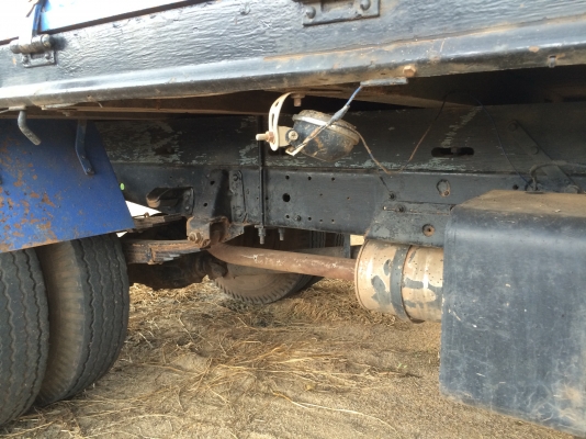 ขาย ISUZU NPRสวยๆ เครื่องแน่น เกียร์ดี เช็คให้ใหม่ทั้งคัน ขาย ISUZU NPRสวยๆ เครื่องแน่น เกียร์ดี เช็คให้ใหม่ทั้งคัน