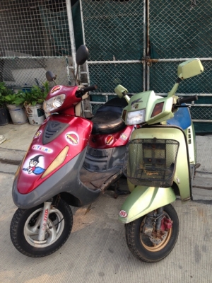 เหมา/แยก JRD Quest 125 และ Honda Lead เหมาหมด 6500 บาท